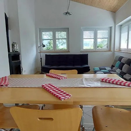 Pocitniska Hiska V Grapi Appartement