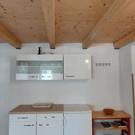 Pocitniska Hiska V Grapi *